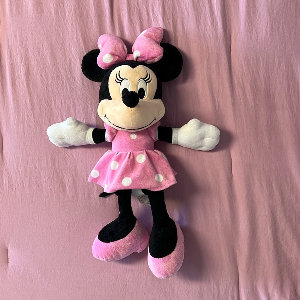 Disney Store Minnie Mouse Plush Stuffed Toy 20"